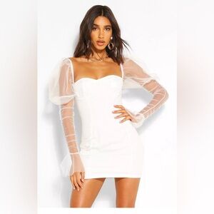BOOHOO NWT WHITE MESH SLEEVE BODY WITH CUPS MINI DRESS SIZE UK 10/ M